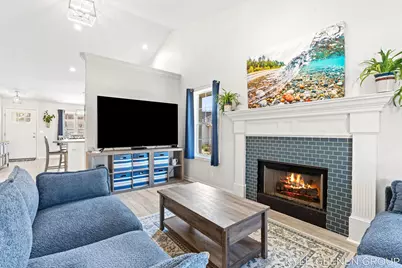 14563 Twin Oaks Street, Holland, MI 49424 - Photo 2