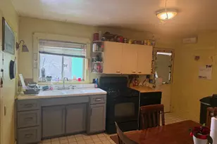 903 Cotey St, Cadillac, MI 49601 - Photo 8