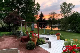 1530 Bayview Dr, Norton Shores, MI 49441 - Photo 8