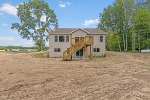 9026 Weston Dr, Coopersville, MI 49404 - Photo 36