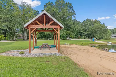9026 Weston Drive, Coopersville, MI 49404 - Photo 38
