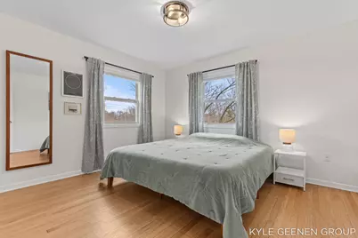 2226 Greenview Drive SW, Wyoming, MI 49519 - Photo 4