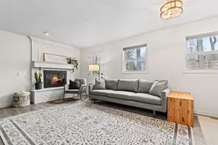 2226 Greenview Dr SW, Wyoming, MI 49519 - Photo 30