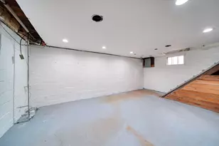 414 N Pleasant St, Jackson, MI 49202 - Photo 26