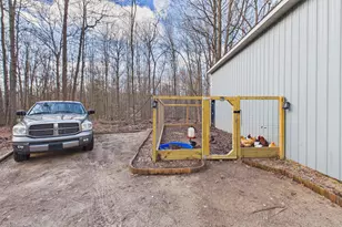 10345 Red Oak Ridge, Howard City, MI 49329 - Photo 14