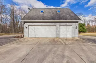 10345 Red Oak Ridge, Howard City, MI 49329 - Photo 6