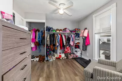 737 Clancy Avenue NE, Grand Rapids, MI 49503 - Photo 14