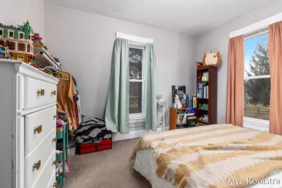 737 Clancy Avenue NE, Grand Rapids, MI 49503 - Photo 28