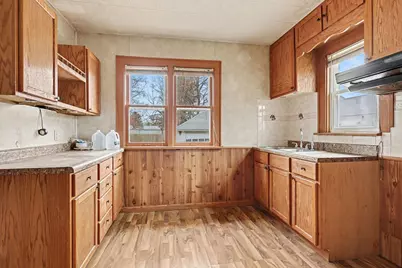 530 Liberty Street, Kalamazoo, MI 49008 - Photo 4