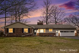 6835 Country View Dr, Kalamazoo, MI 49009 - Photo 2