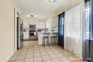 6835 Country View Dr, Kalamazoo, MI 49009 - Photo 6