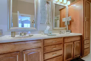 290 Edington Cir, Canton, MI 48187 - Photo 16