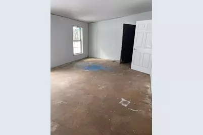 44 E Howard Street, Grand Junction, MI 49056 - Photo 6