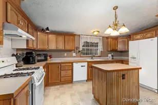 1829 Fay St SE, Lowell, MI 49331 - Photo 6