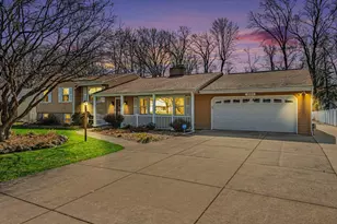 3121 Fleetwood Dr, Portage, MI 49024 - Photo 2