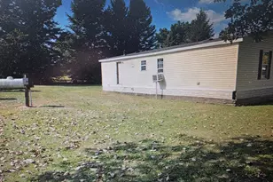 29510 S Dr N, Springport, MI 49284 - Photo 2
