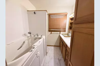 2716 Gull Road, Kalamazoo, MI 49048 - Photo 14