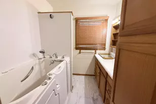 2716 Gull Rd, Kalamazoo, MI 49048 - Photo 14