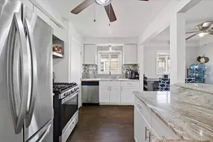 24883 Brittany Ave, Eastpointe, MI 48021 - Photo 8