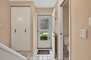 2786 Walden Woods Blvd, Jackson, MI 49201 - Photo 8