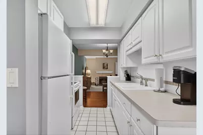 2786 Walden Woods Boulevard, Jackson, MI 49201 - Photo 22