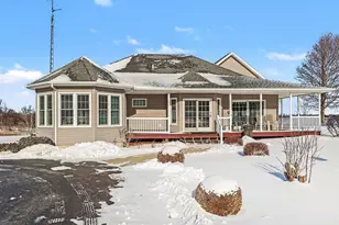 839 E Girard Rd, Quincy, MI 49082 - Photo 4
