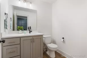 11757 Everett Ave, Allendale, MI 49401 - Photo 16