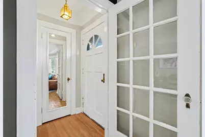 2443 Cherrywood Court SW, Wyoming, MI 49519 - Photo 6