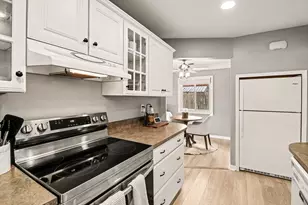 260 Kenyon Dr, Troy, MI 48083 - Photo 12