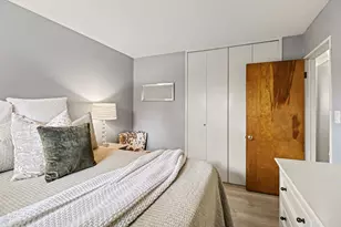 260 Kenyon Dr, Troy, MI 48083 - Photo 26