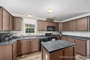 360 E Tuttle Rd, Ionia, MI 48846 - Photo 10