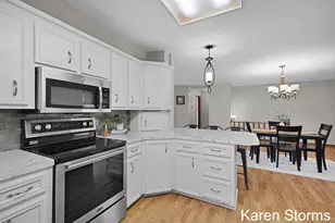 7454 Pheasant Run Dr, Hudsonville, MI 49426 - Photo 6