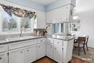 7410 Cherry Avenue, Jenison, MI 49428 - Photo 12