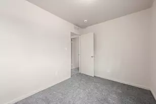 6469 Troy St, Taylor, MI 48180 - Photo 22