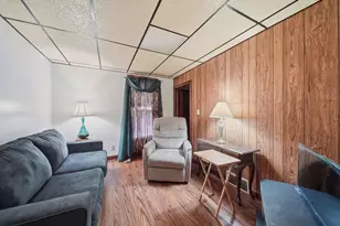 826 Carl Breeding Wy, Jackson, MI 49203 - Photo 14