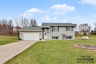 3567 Jacobs Corner Road NE, Rockford, MI 49341 - Photo 1