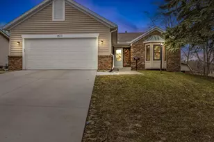 1511 Lenox Rd SE, Grand Rapids, MI 49506 - Photo 1