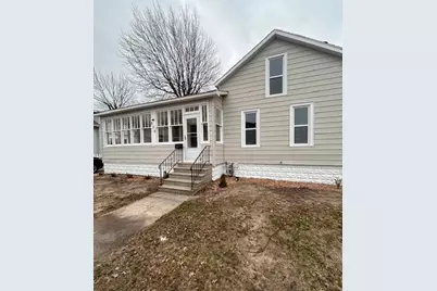 826 Elliott Avenue, Grand Haven, MI 49417 - Photo 1