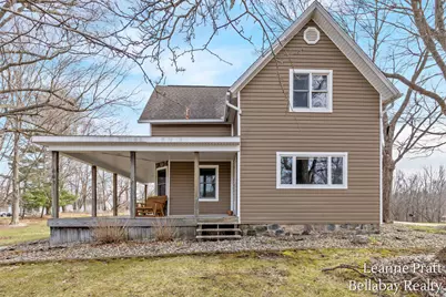 603 S State Street, Nashville, MI 49073 - Photo 2