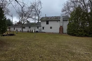 641 Dunleavy Dr, Highland, MI 48356 - Photo 8