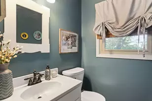 23836 N Shore Dr, Edwardsburg, MI 49112 - Photo 12