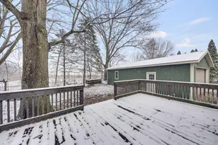 23836 N Shore Dr, Edwardsburg, MI 49112 - Photo 20