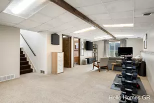 6506 Burger Dr SE, Grand Rapids, MI 49546 - Photo 22