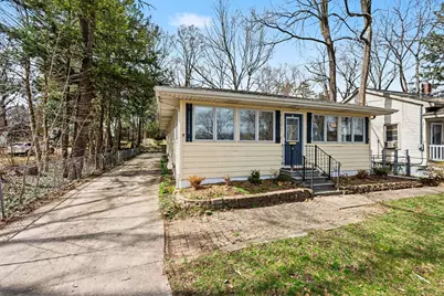 121 Hazen Street, Paw Paw, MI 49079 - Photo 2