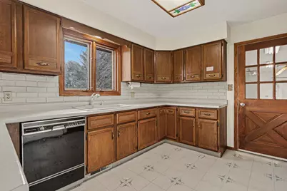50507 Pleasant Street, Dowagiac, MI 49047 - Photo 12