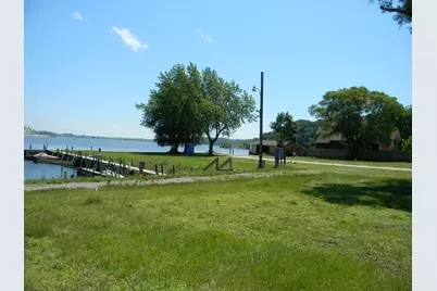 846 S Lakeshore Drive #2, Ludington, MI 49431 - Photo 30