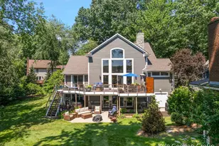 46 Counts Cove Ct, Holland, MI 49424 - Photo 6
