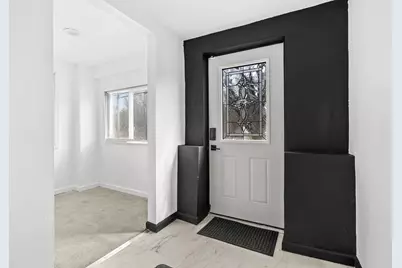 365 Kendall Street N, Battle Creek, MI 49037 - Photo 2