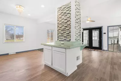 365 Kendall Street N, Battle Creek, MI 49037 - Photo 12