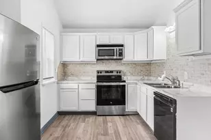 365 Kendall St N, Battle Creek, MI 49037 - Photo 16